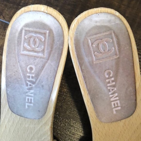 Vintage CHANEL clog sandals - Picture 2 of 12